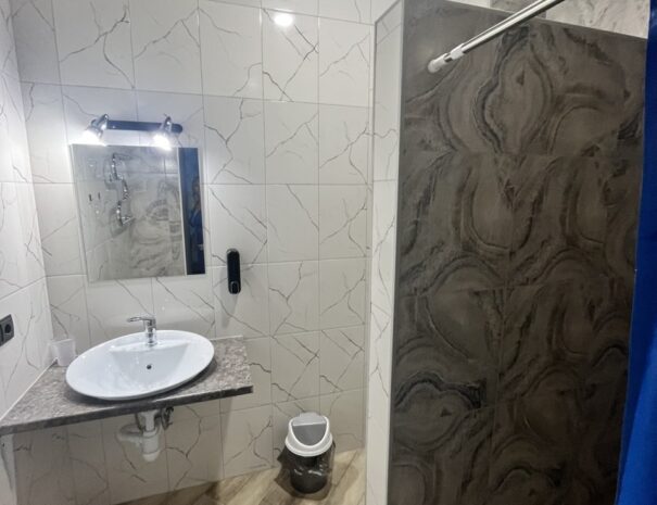 0-02-05-4cc4fb68a8c9e2df895b3fdbaa6690a1fd6ddd76ad0808b48fd2c38465adc4e4_ed5350e02bce6380